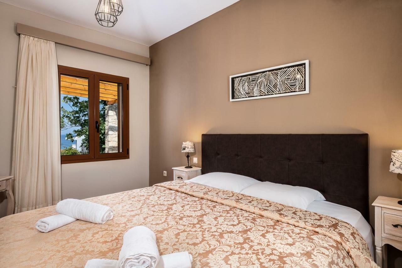 Lila Hill House Villa Stalos Ngoại thất bức ảnh