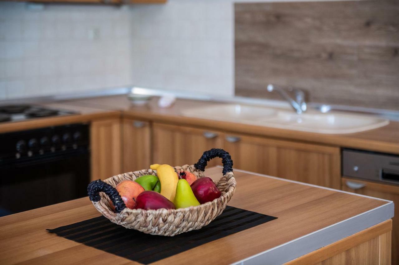 Lila Hill House Villa Stalos Ngoại thất bức ảnh