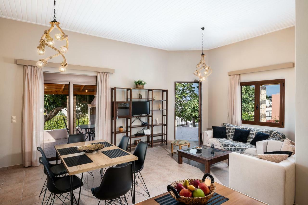 Lila Hill House Villa Stalos Ngoại thất bức ảnh